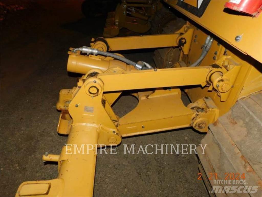 CAT D6K2 TR Buldozer sobre oruga