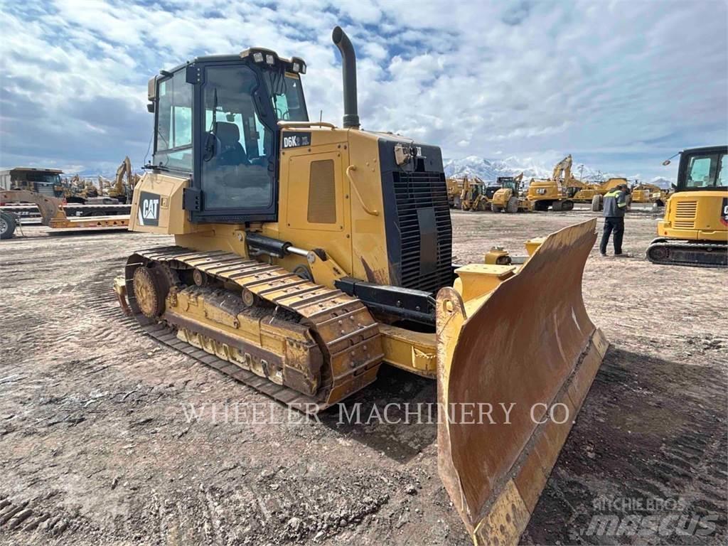 CAT D6K2 XL Buldozer sobre oruga