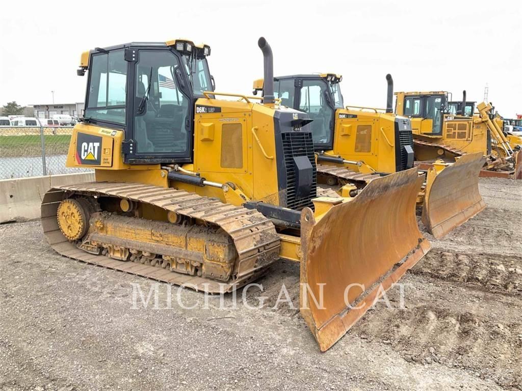 CAT D6K2L AHZ24F Buldozer sobre oruga