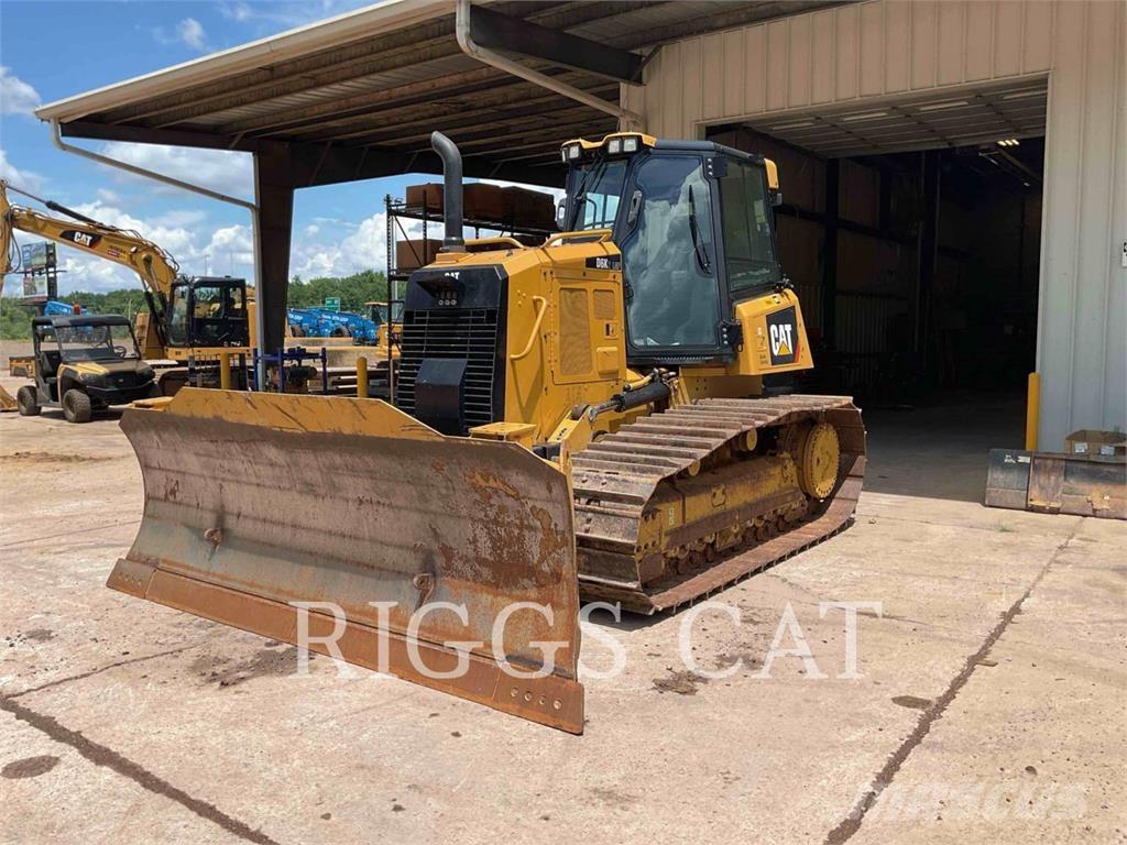 CAT D6K2LGP Buldozer sobre oruga