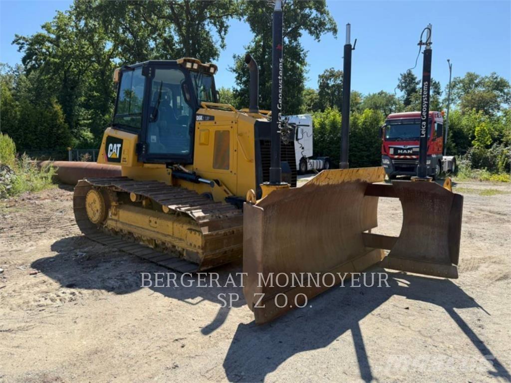 CAT D6K2LGP Buldozer sobre oruga