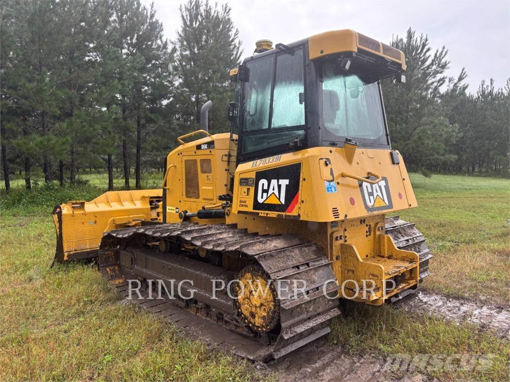 CAT D6K2LGP Buldozer sobre oruga
