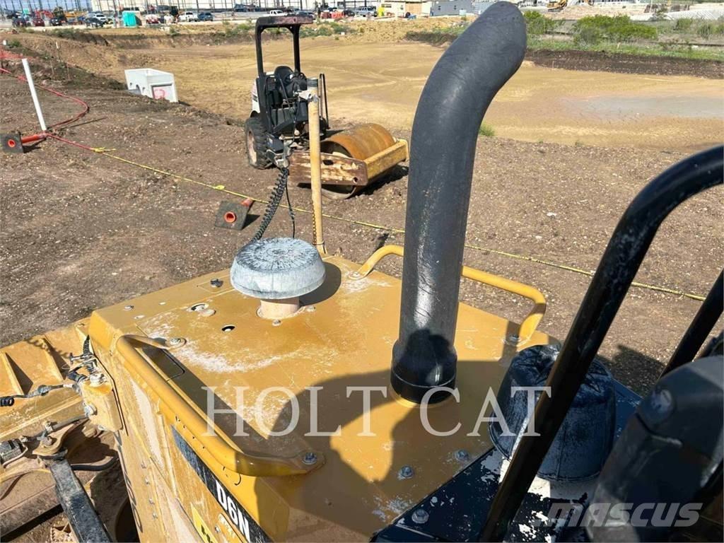 CAT D6N LGP Buldozer sobre oruga