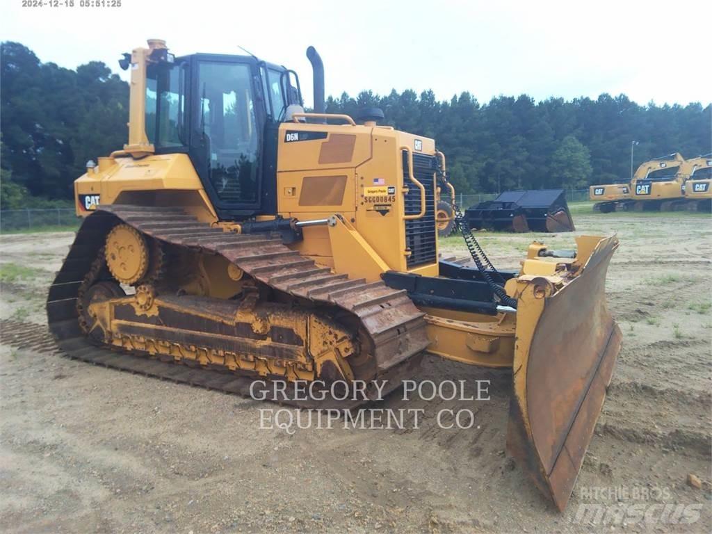 CAT D6N LGP Buldozer sobre oruga