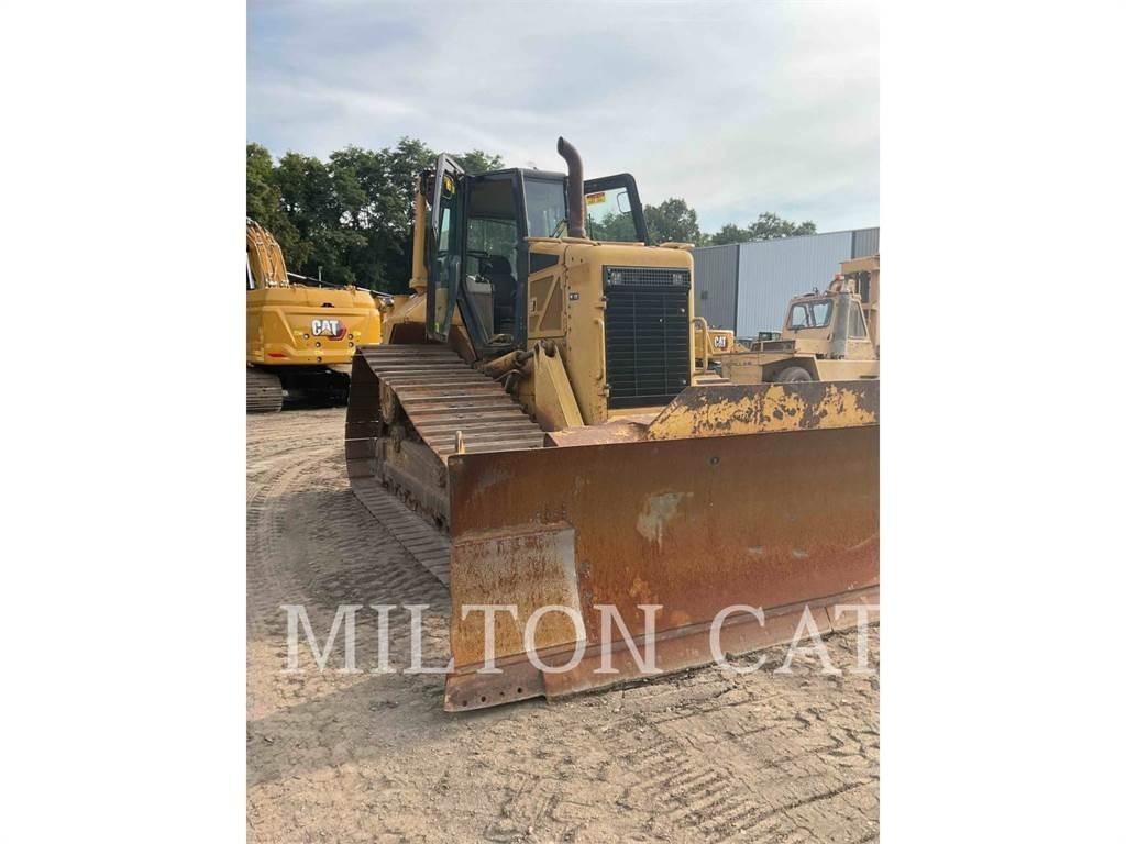 CAT D6N LGP Buldozer sobre oruga
