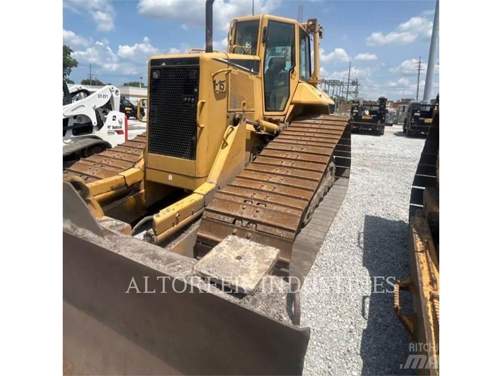 CAT D6N LGP Buldozer sobre oruga