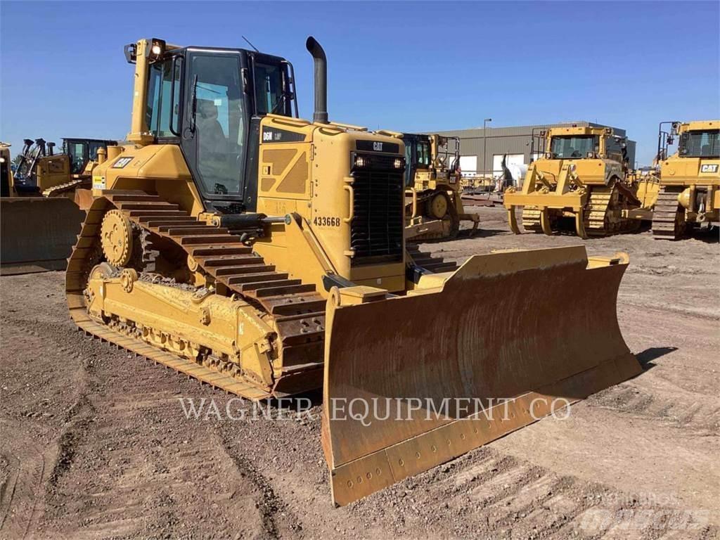CAT D6N LGP Buldozer sobre oruga