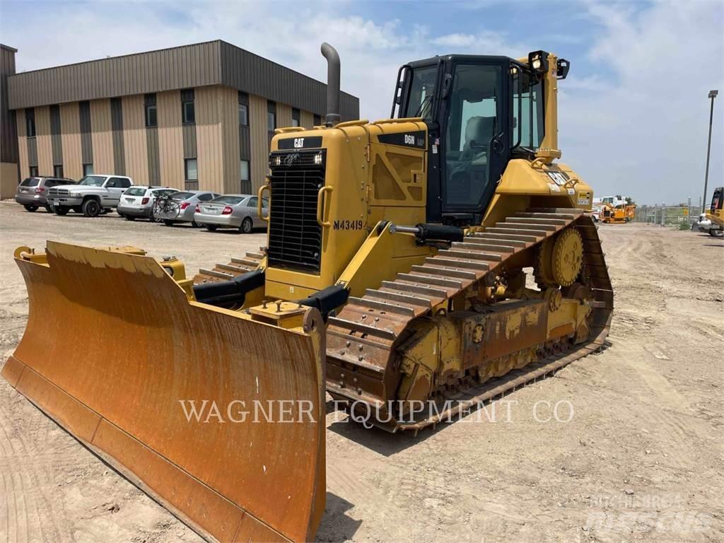 CAT D6N LGP Buldozer sobre oruga