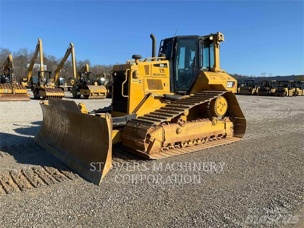 CAT D6N LGP Buldozer sobre oruga