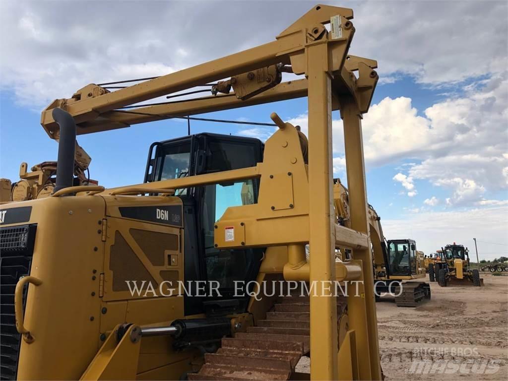 CAT D6N LGP PL Buldozer sobre oruga
