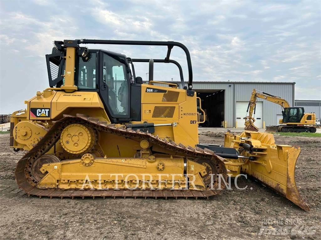 CAT D6N LGP W Buldozer sobre oruga