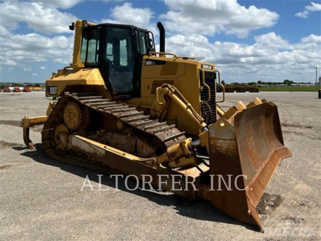 CAT D6N XL SU Buldozer sobre oruga