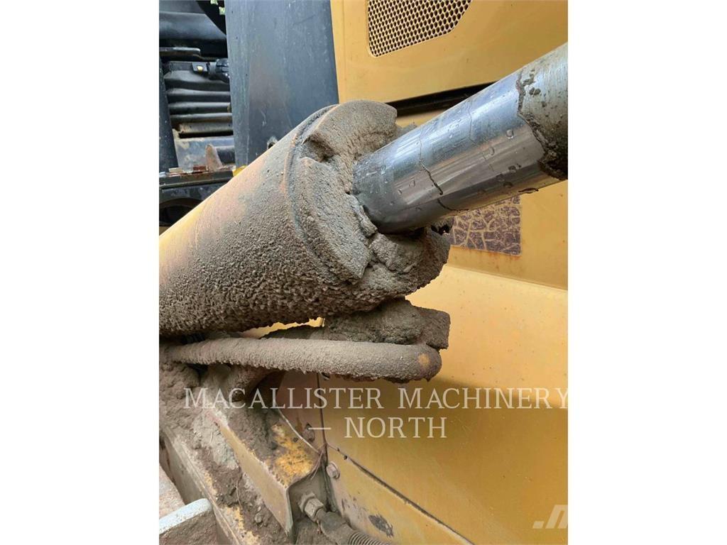 CAT D6NL Buldozer sobre oruga