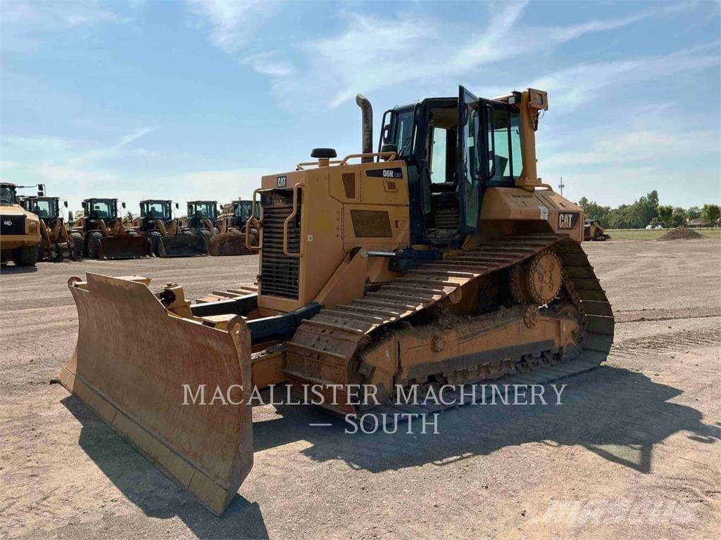 CAT D6NLGP Buldozer sobre oruga