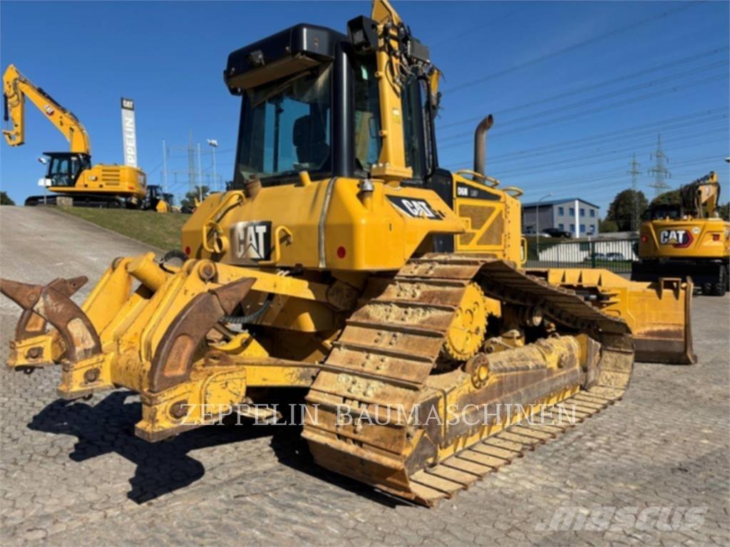 CAT D6NMP Buldozer sobre oruga