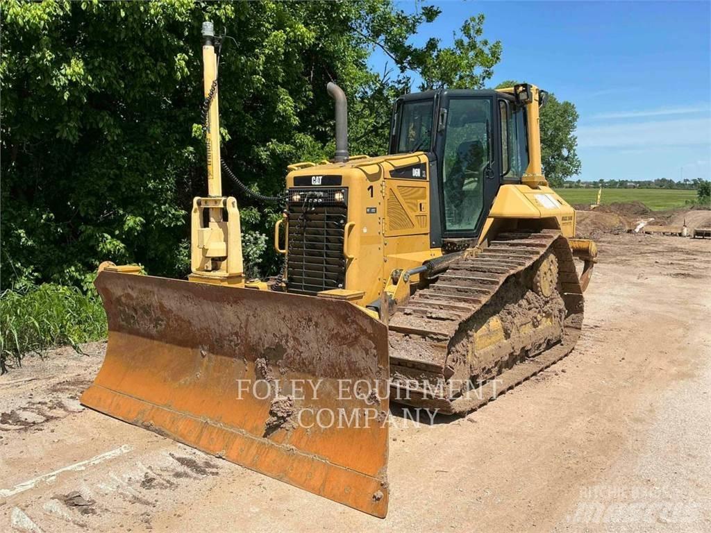 CAT D6NXL Buldozer sobre oruga
