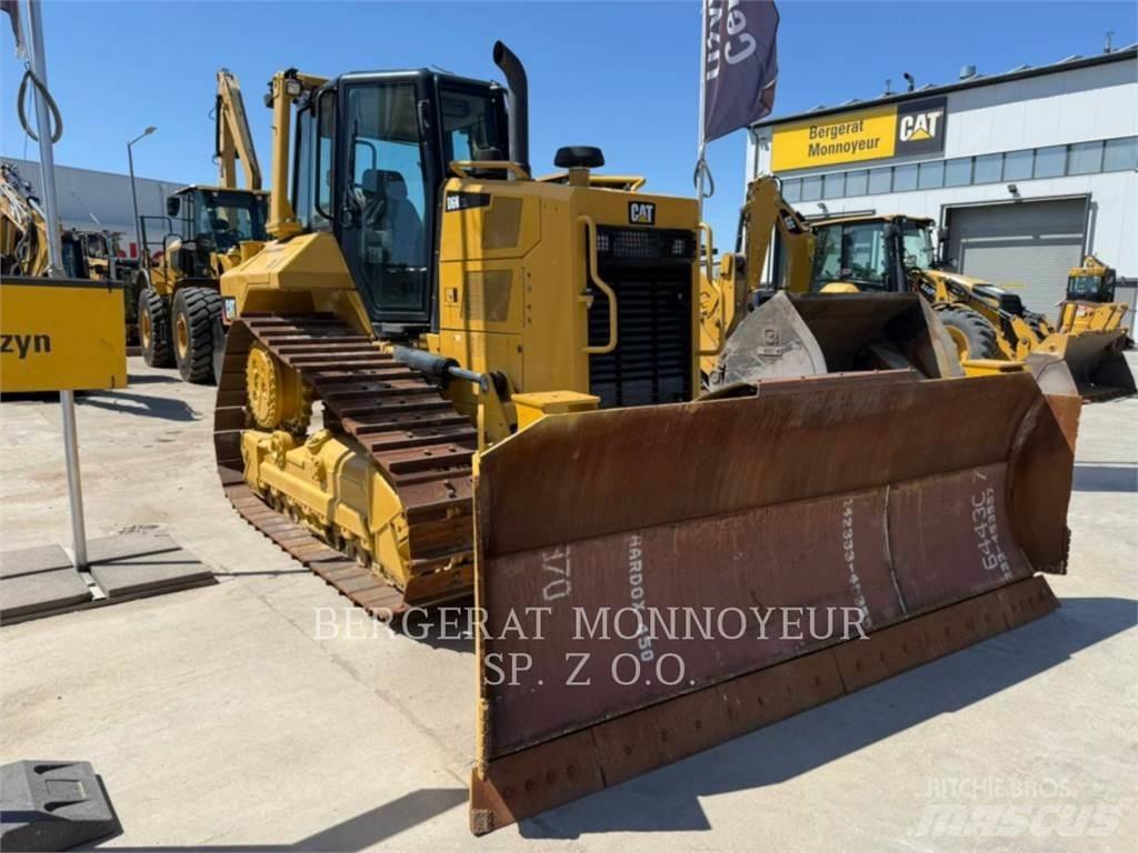 CAT D6NXL Buldozer sobre oruga