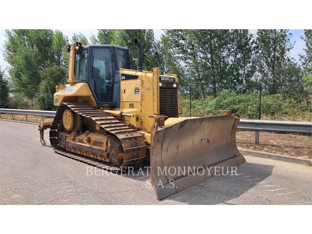 CAT D6NXL Buldozer sobre oruga