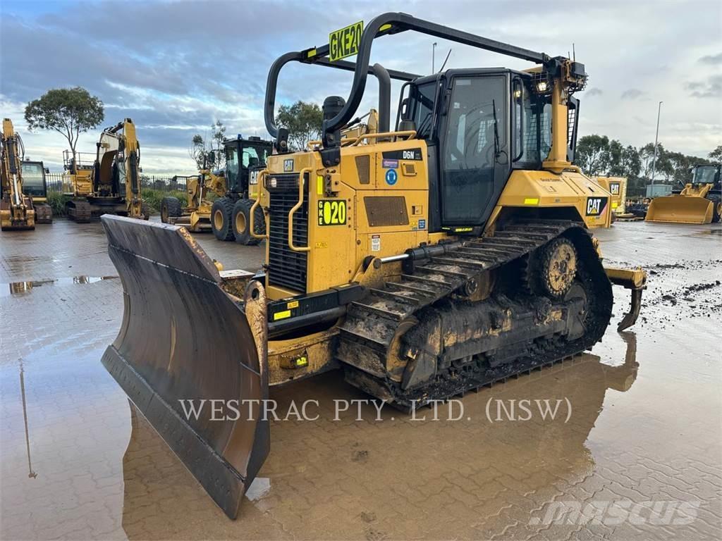 CAT D6NXL Buldozer sobre oruga