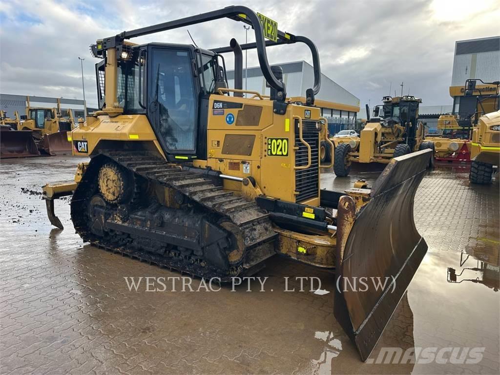 CAT D6NXL Buldozer sobre oruga