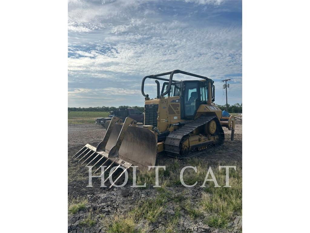 CAT D6NXL Buldozer sobre oruga