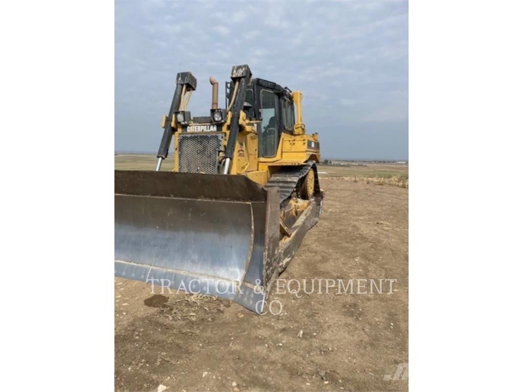 CAT D6R Buldozer sobre oruga