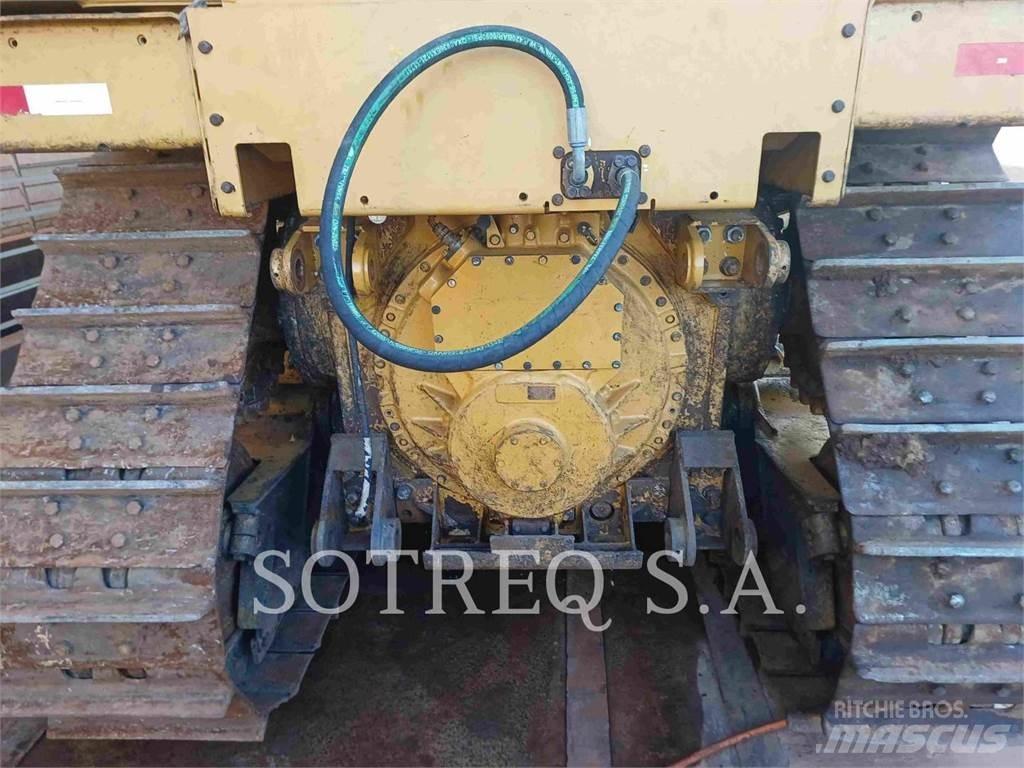 CAT D6T Buldozer sobre oruga