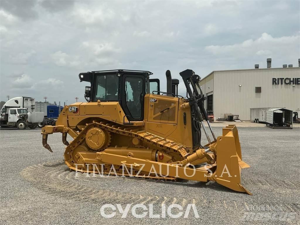 CAT D6T Buldozer sobre oruga