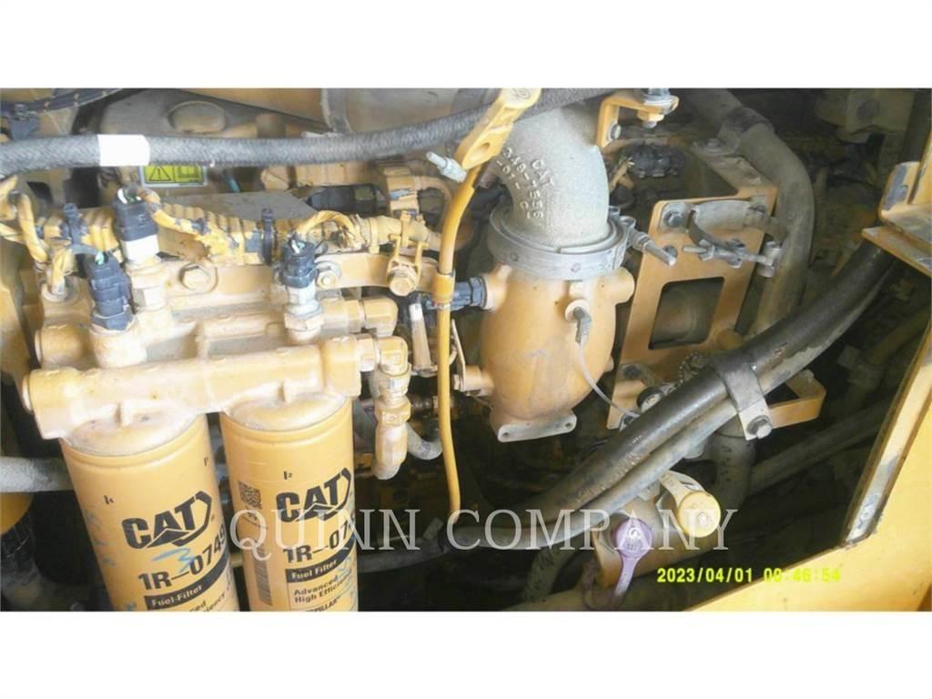 CAT D6T Buldozer sobre oruga