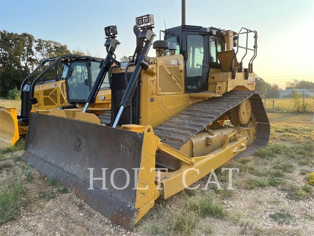 CAT D6T Buldozer sobre oruga