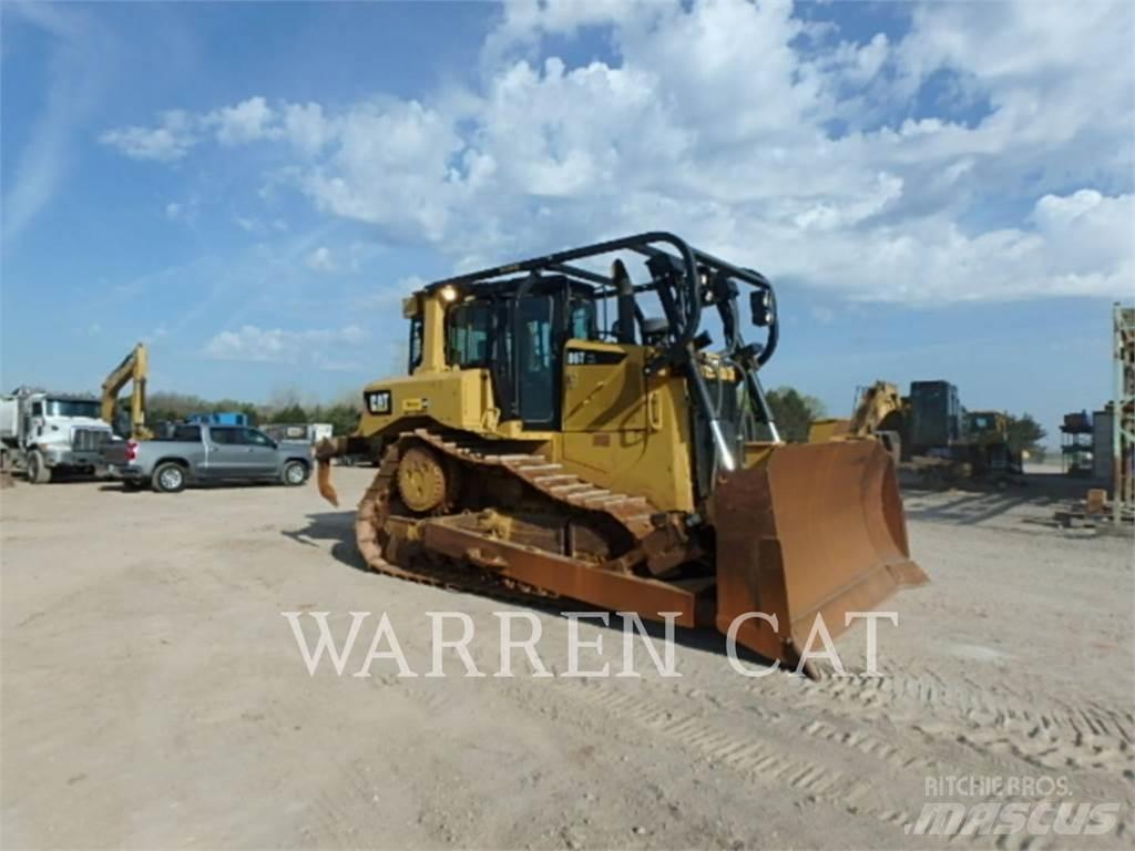 CAT D6T 4XLARO Buldozer sobre oruga