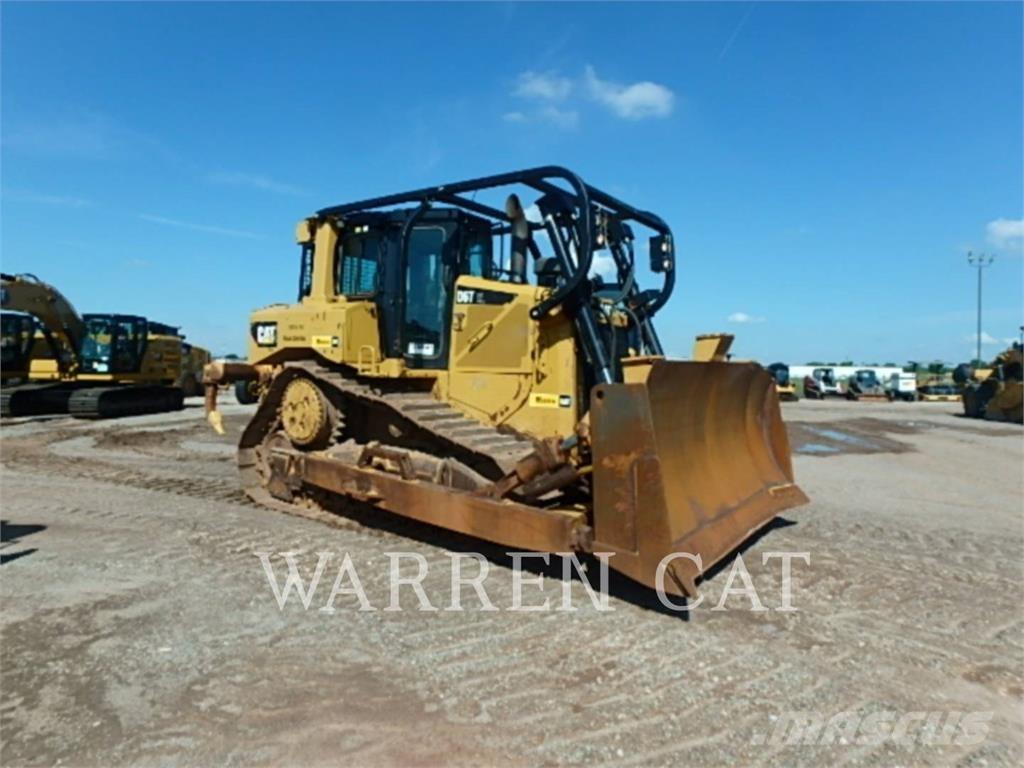 CAT D6T 4XLARO Buldozer sobre oruga