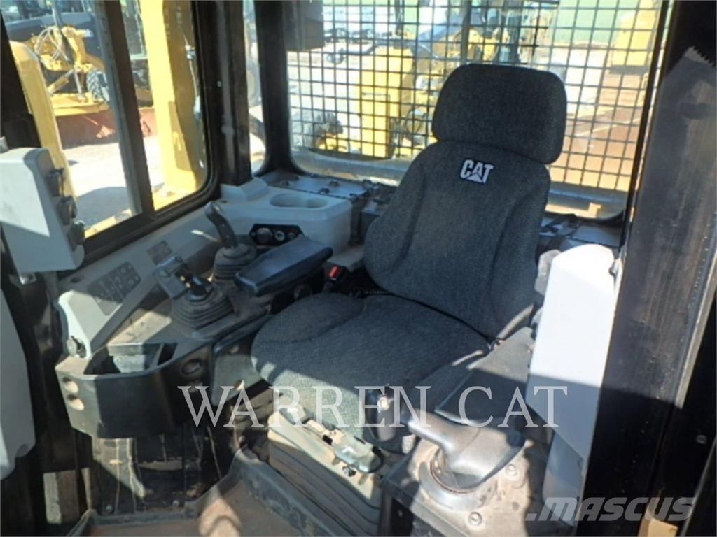 CAT D6T 4XLARO Buldozer sobre oruga