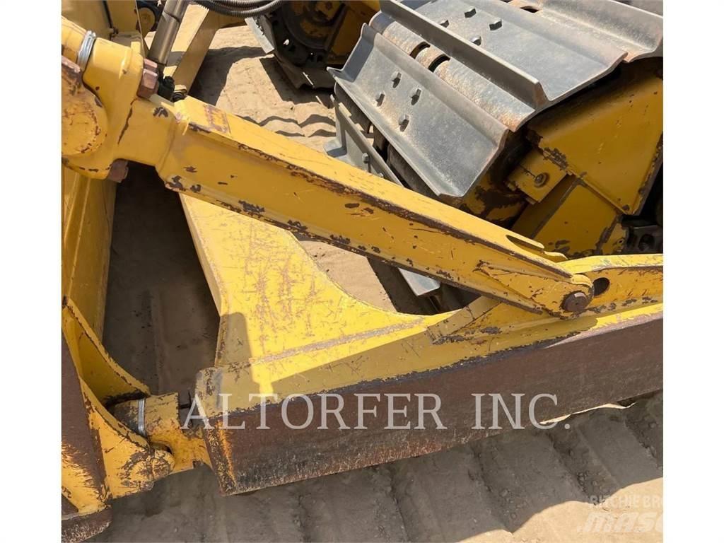 CAT D6T LGP Buldozer sobre oruga