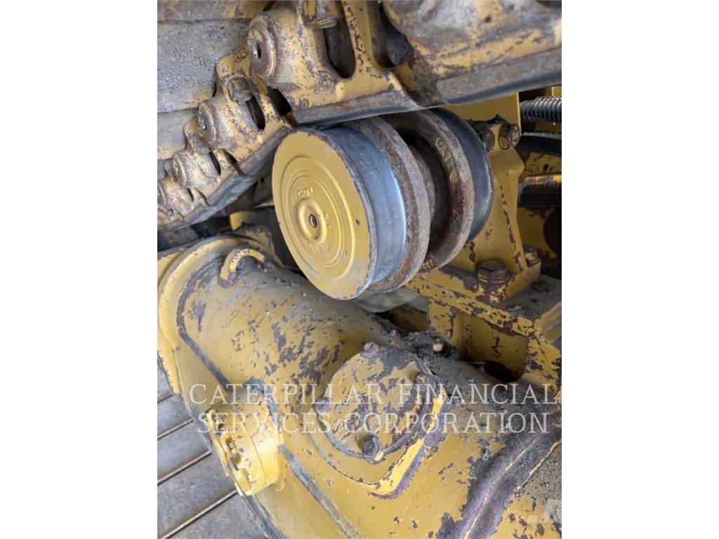 CAT D6T LGP VPAT Buldozer sobre oruga