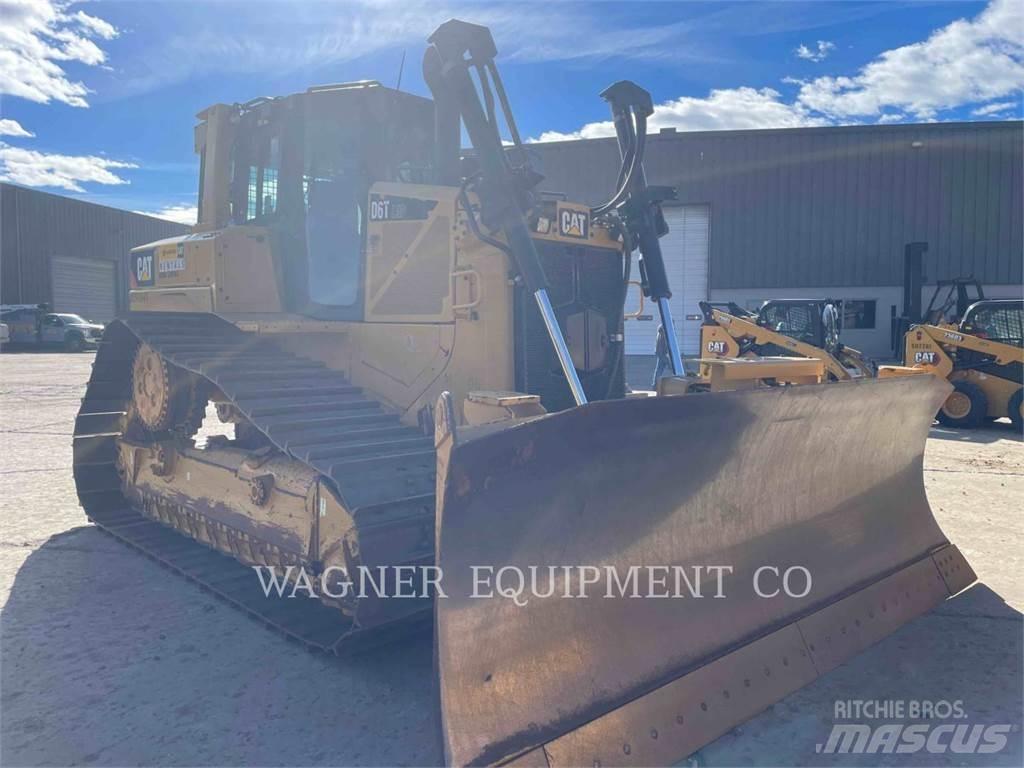 CAT D6T LGPVPT Buldozer sobre oruga