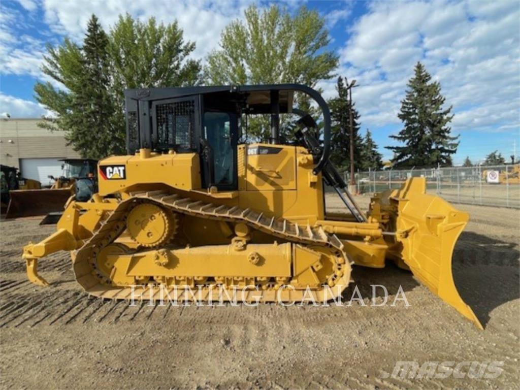 CAT D6T VPAT Buldozer sobre oruga