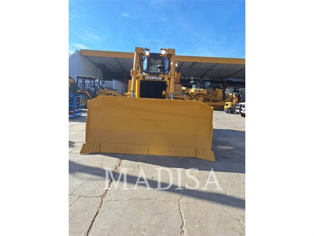 CAT D6T XL Buldozer sobre oruga