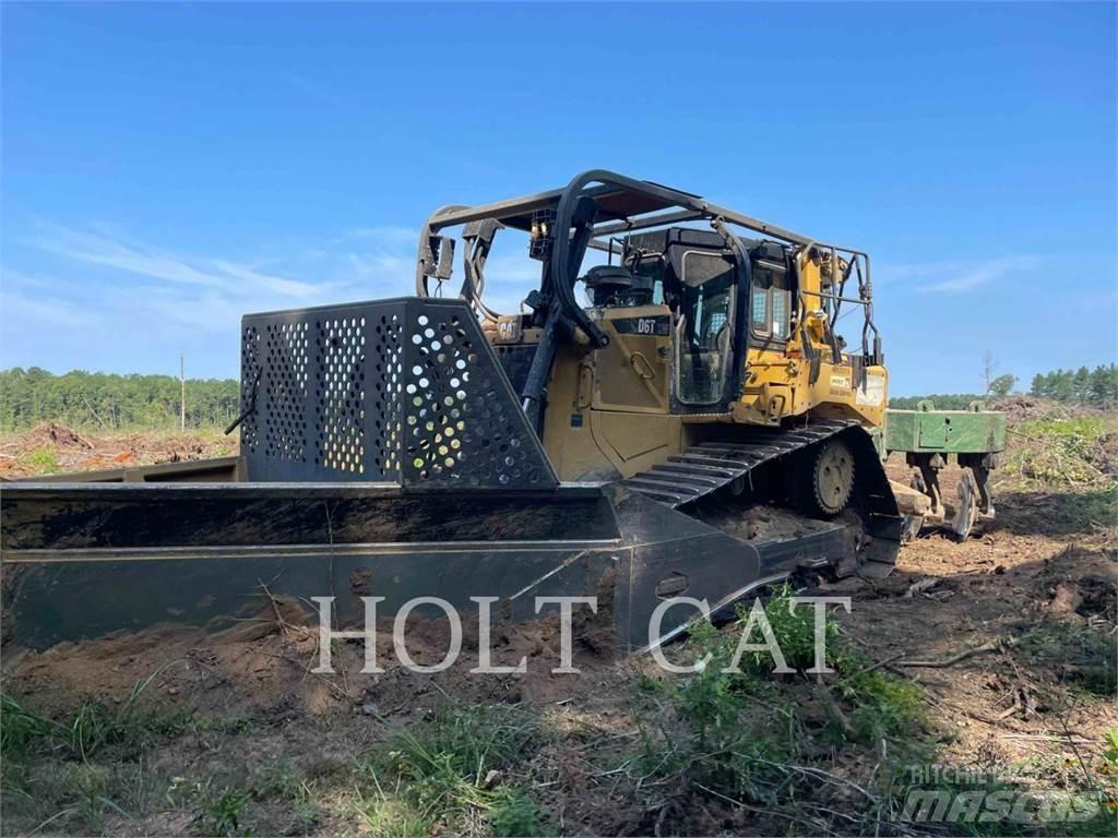 CAT D6T XW Buldozer sobre oruga