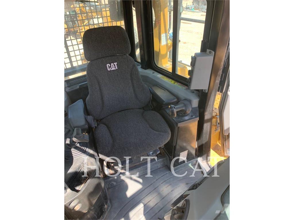CAT D6TVP Buldozer sobre oruga