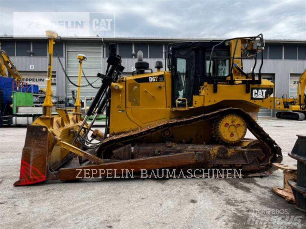 CAT D6TXL Buldozer sobre oruga