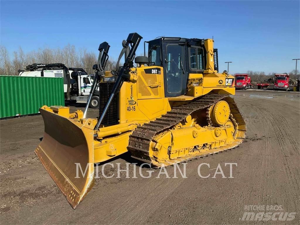 CAT D6TXW VZ2 Buldozer sobre oruga