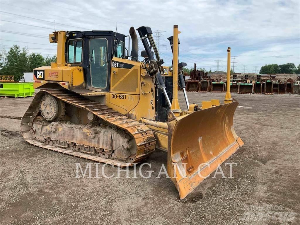 CAT D6TXW VZ24F Buldozer sobre oruga