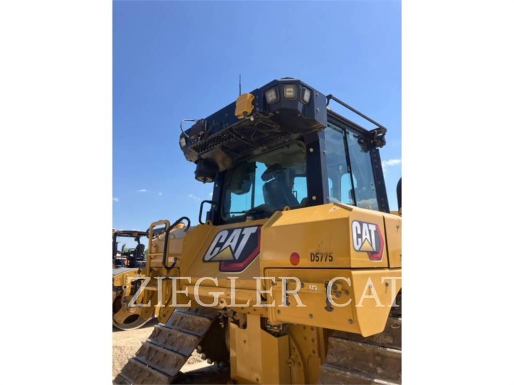 CAT D6XE Buldozer sobre oruga