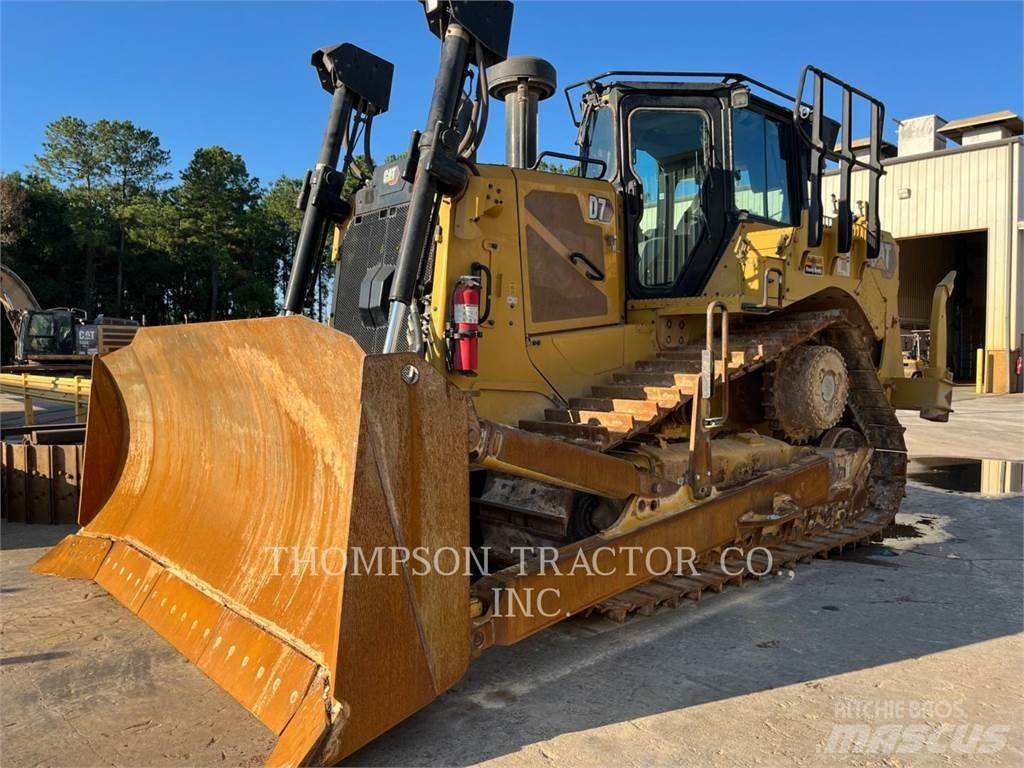 CAT D7-17 Buldozer sobre oruga