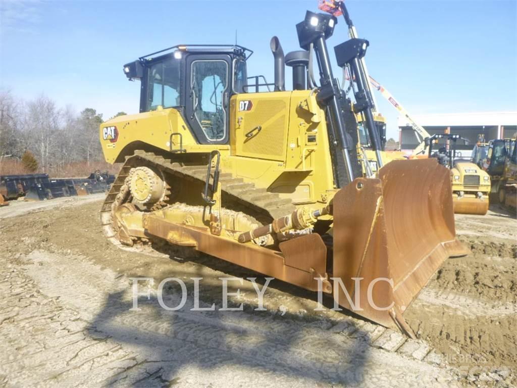CAT D7-17 Buldozer sobre oruga