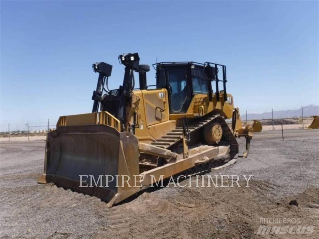 CAT D7-17 Buldozer sobre oruga