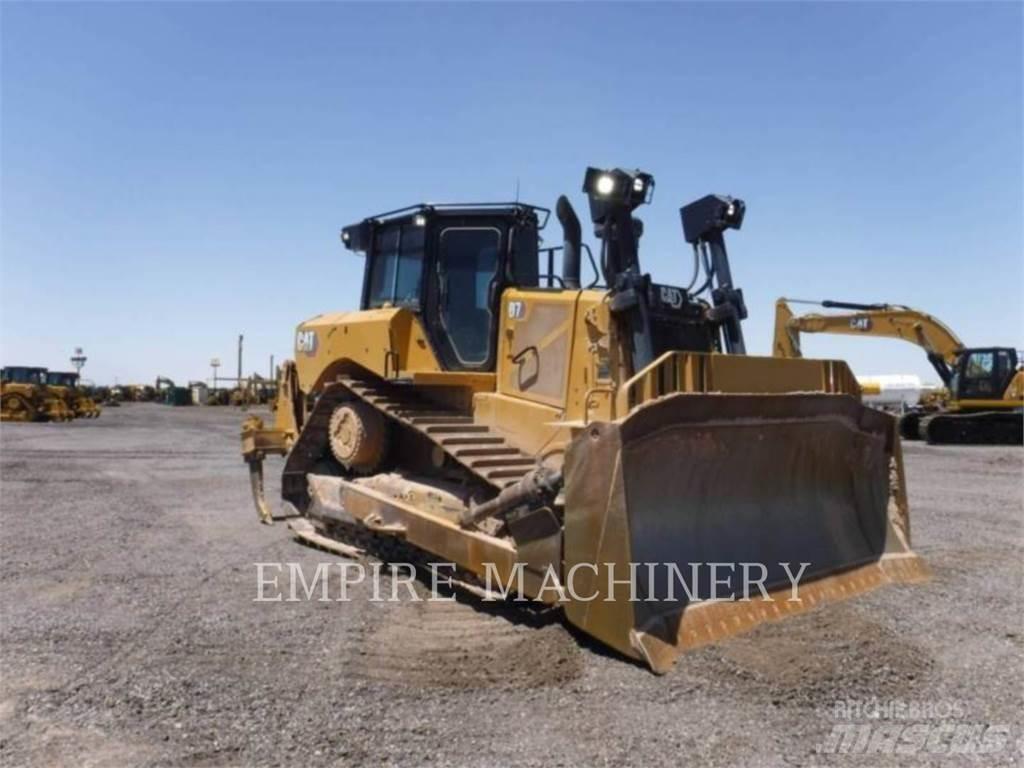 CAT D7-17 Buldozer sobre oruga