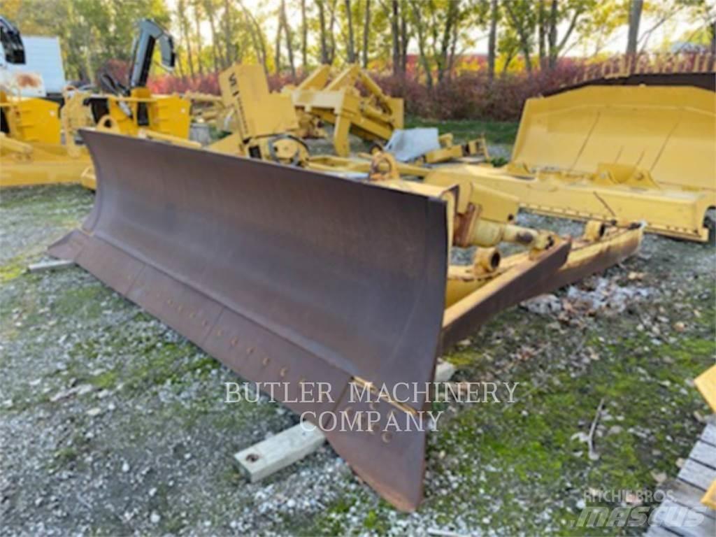 CAT D7 A BLADE Cuchillas