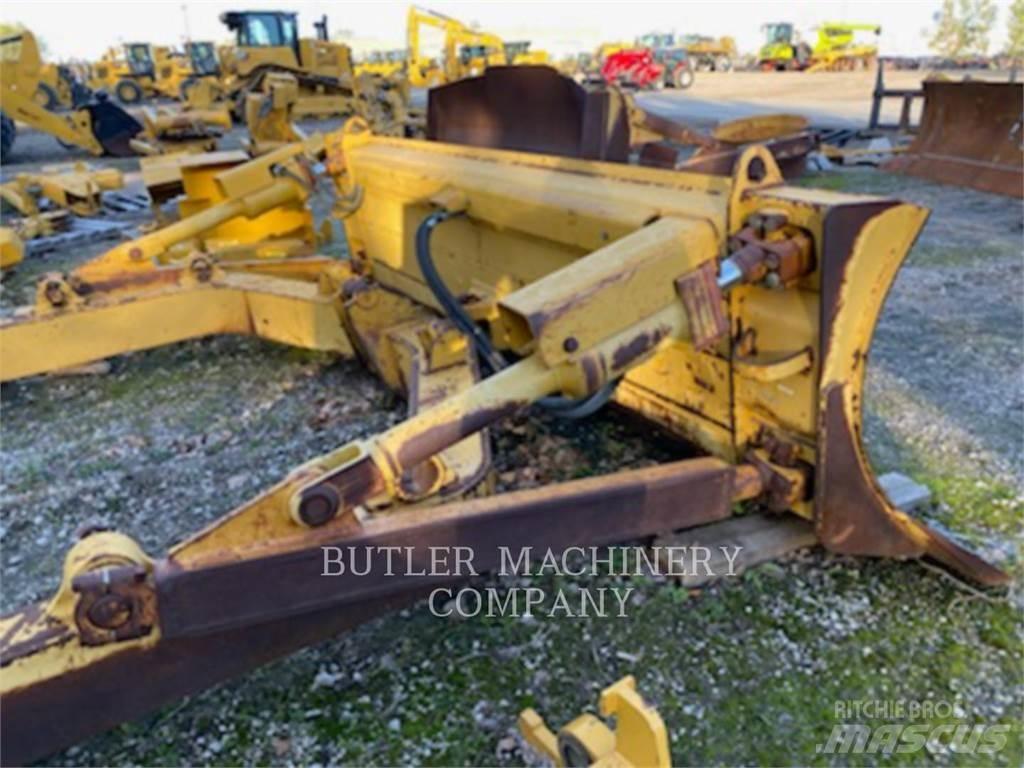 CAT D7 A BLADE Cuchillas